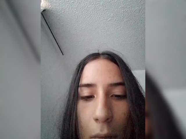 Dannali22 live cam on BongaCams