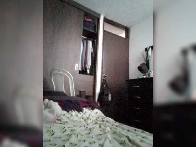 Dannali22 live cam preview