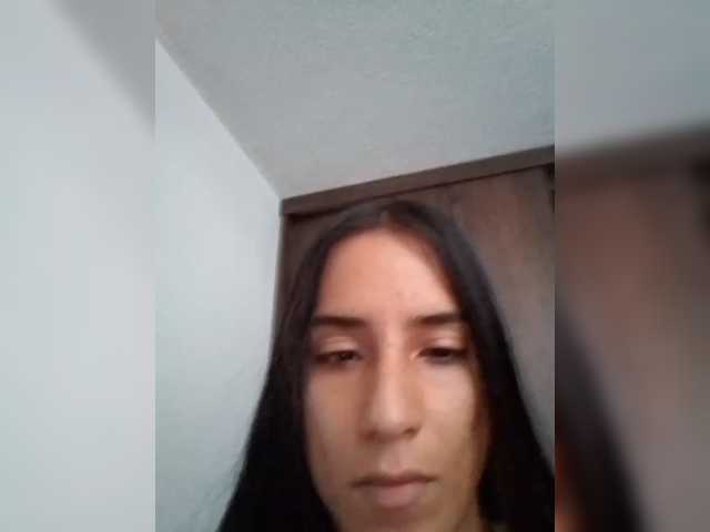 Dannali22 live cam preview