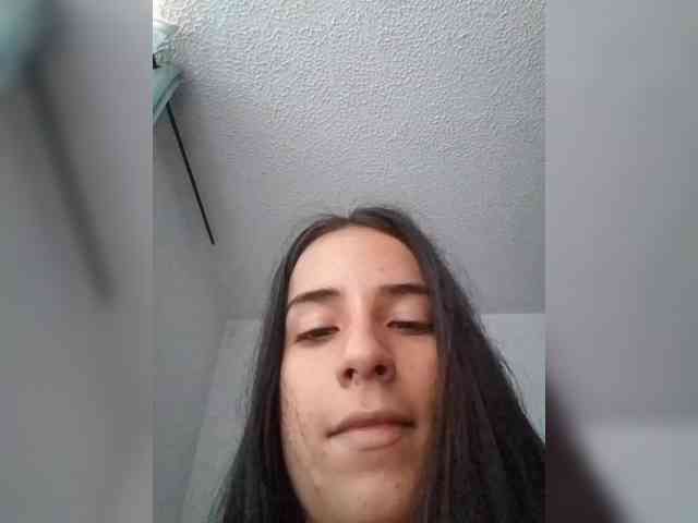 Dannali22 webcam