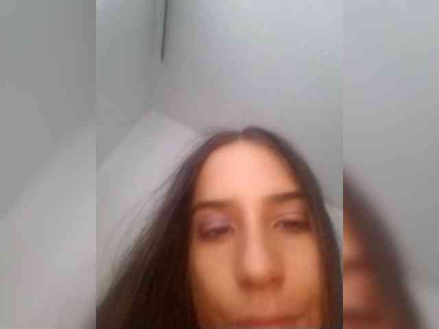 Dannali22 webcam