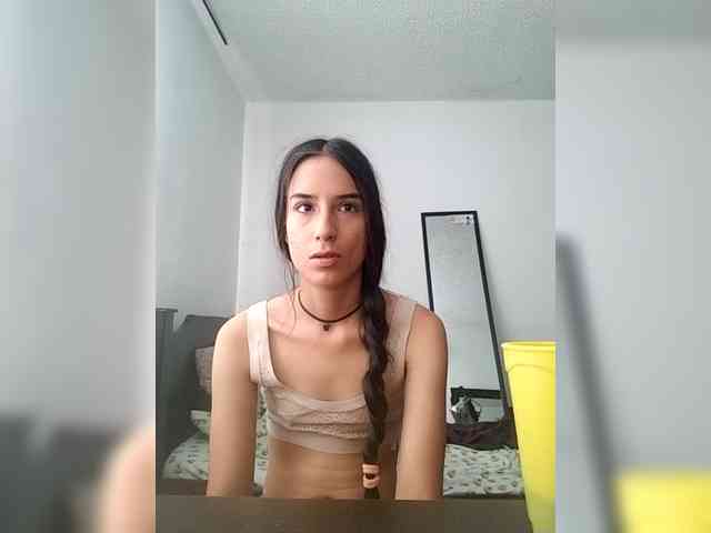 Dannali22 webcam