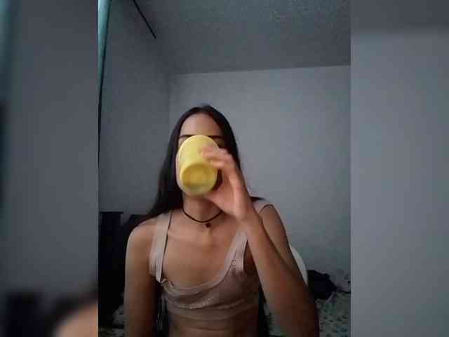 Dannali22 webcam