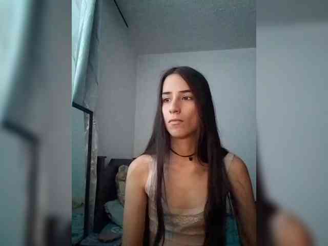 Dannali22 webcam