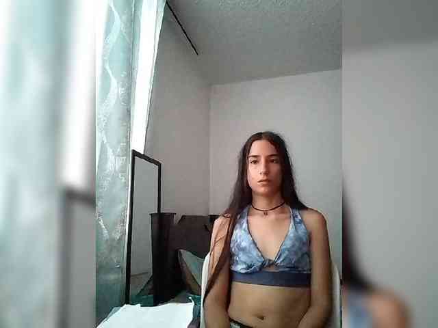 Dannali22 webcam