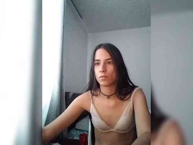 Dannali22 webcam