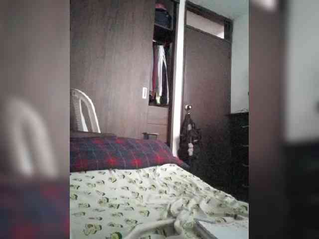 Dannali22 webcam
