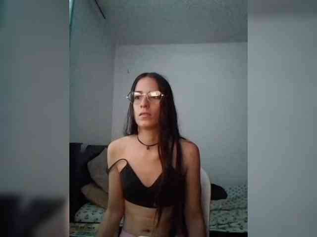 Dannali22 webcam