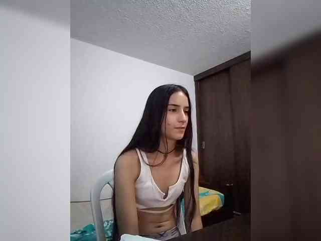 Dannali22 webcam