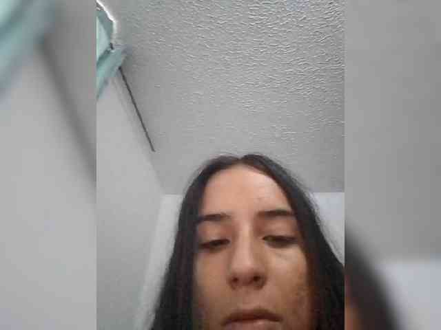 Dannali22 webcam