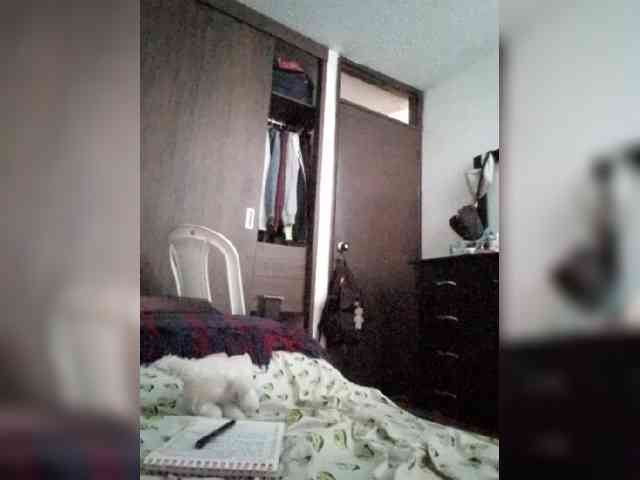Dannali22 webcam
