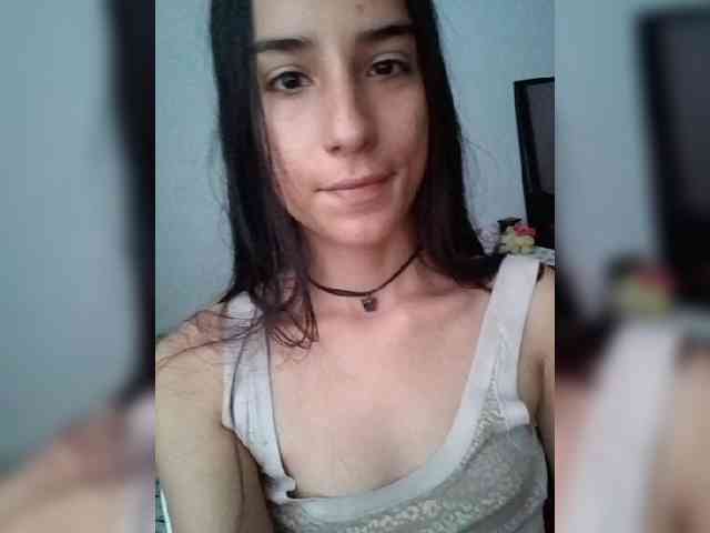 Dannali22 webcam