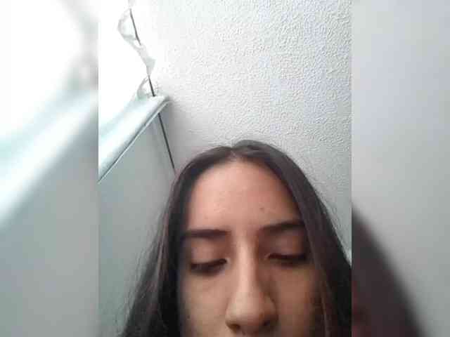 Dannali22 webcam