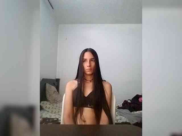 Dannali22 webcam