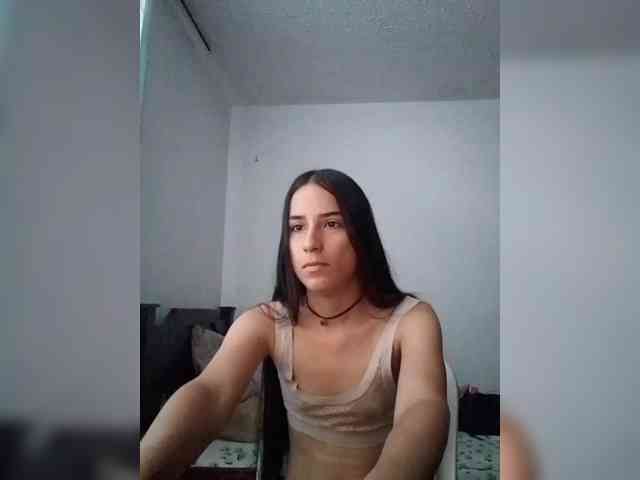 Dannali22 webcam