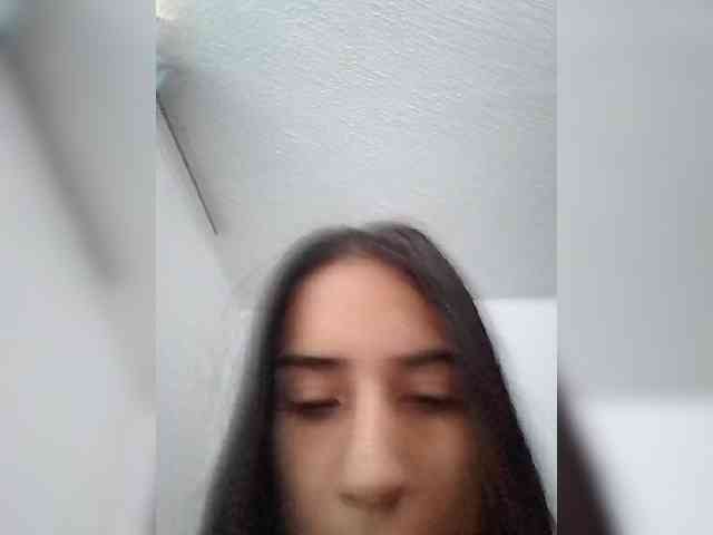 Dannali22 webcam
