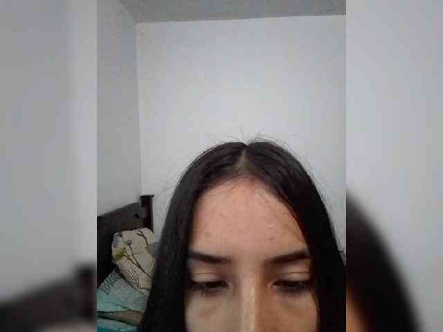 Dannali22 webcam