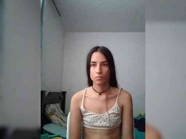 Dannali22 webcam