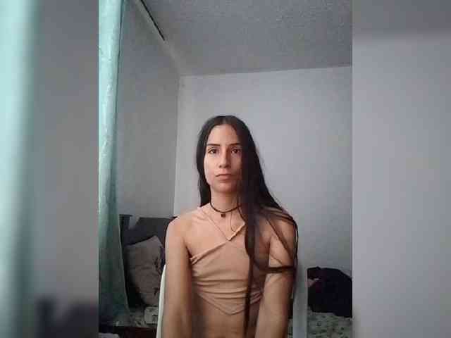 Dannali22 webcam