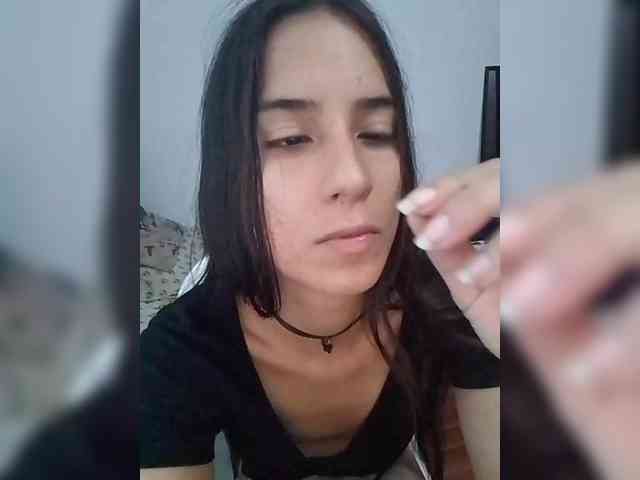 Dannali22 webcam