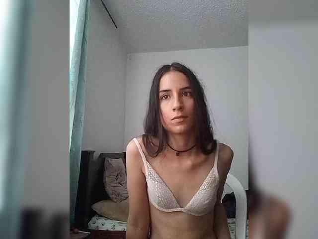 Dannali22 webcam