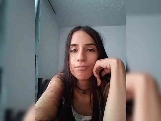 Dannali22 webcam