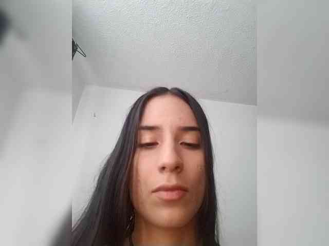 Dannali22 webcam