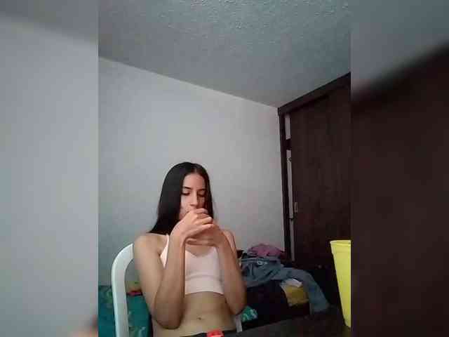 Dannali22 webcam