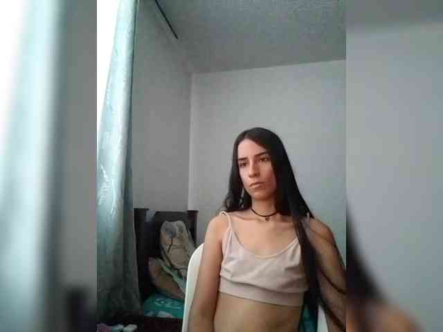 Dannali22 webcam