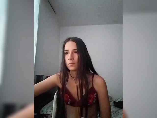 Dannali22 webcam