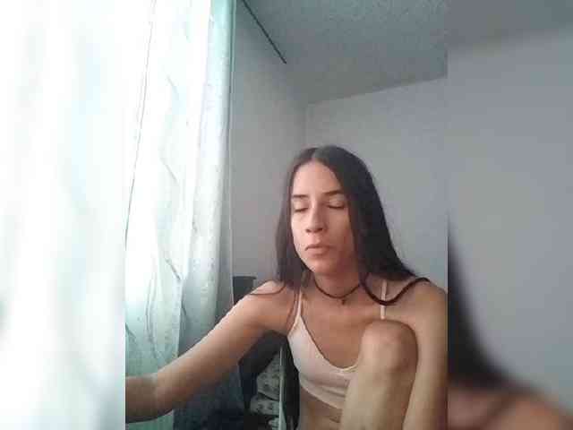 Dannali22 webcam