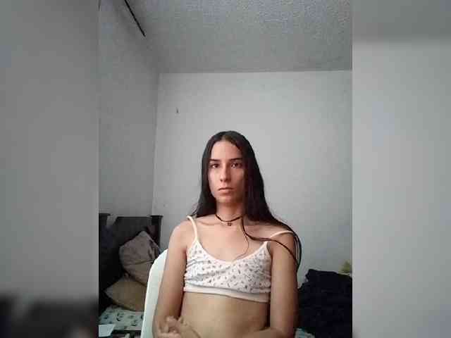 Dannali22 webcam