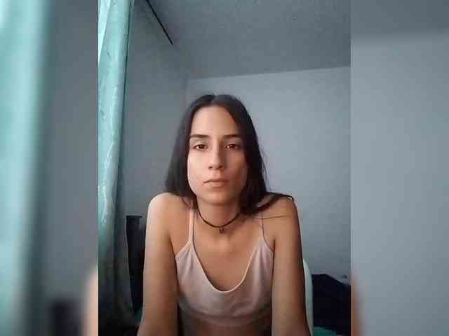 Dannali22 webcam