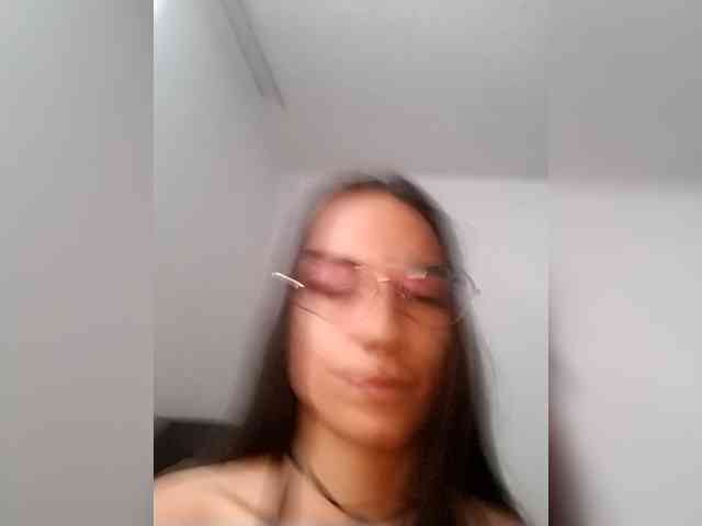 Dannali22 webcam