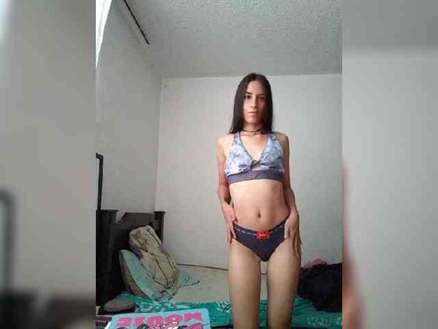 Dannali22 webcam