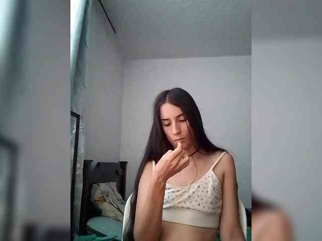 Dannali22 webcam