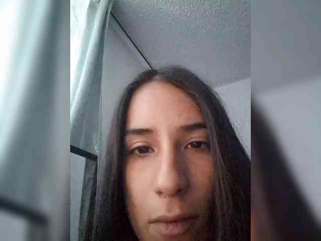 Dannali22 webcam