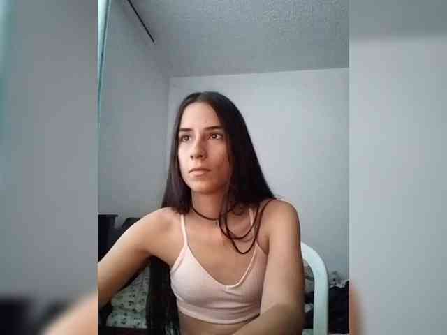 Dannali22 webcam
