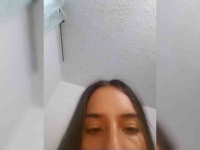 Dannali22 webcam