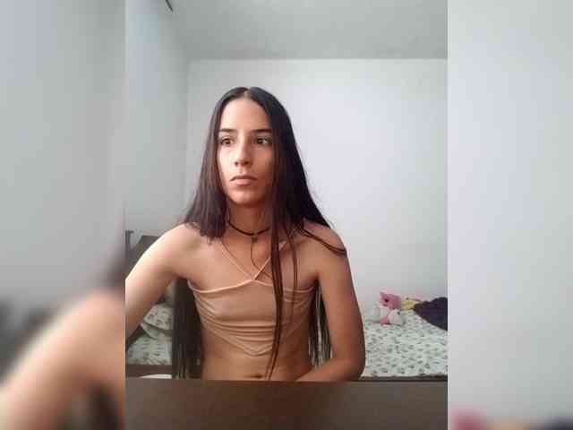 Dannali22 webcam