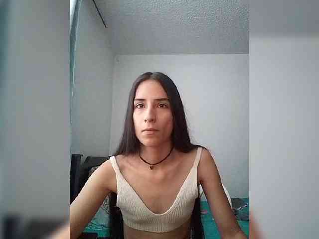 Dannali22 webcam