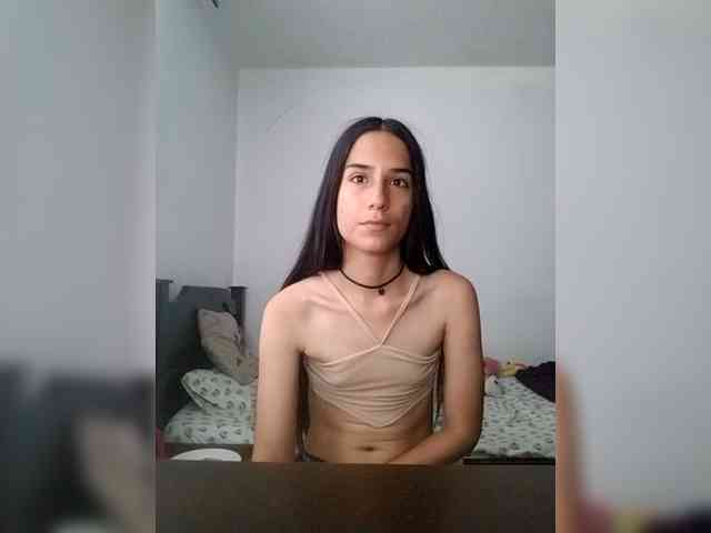 Dannali22 webcam