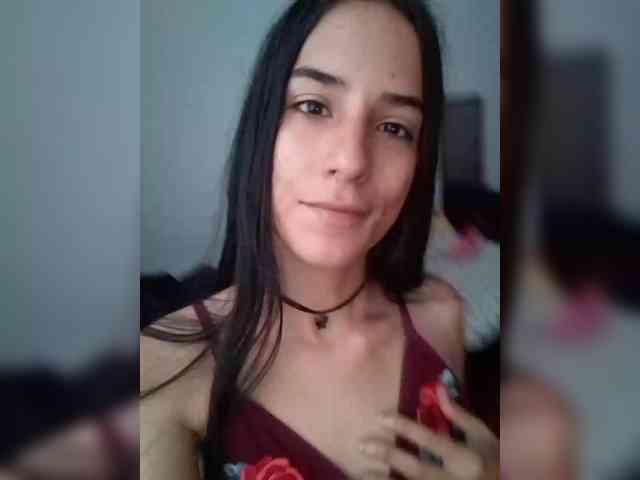 Dannali22 webcam