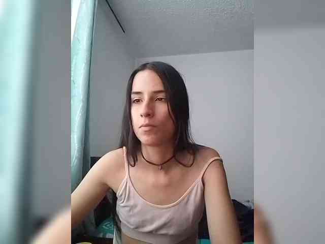 Dannali22 webcam