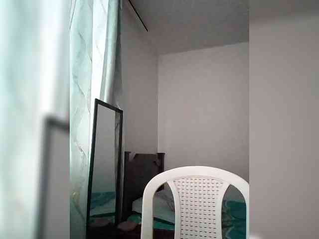Dannali22 webcam