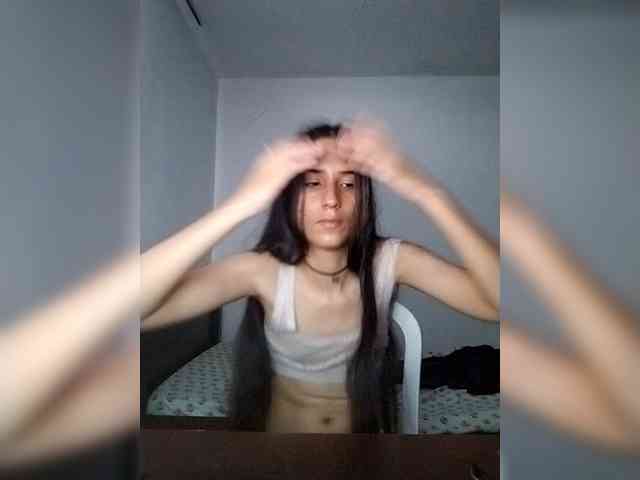 Dannali22 webcam