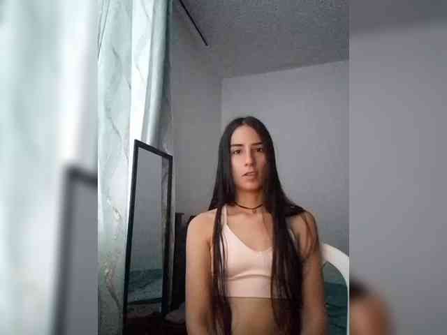 Dannali22 webcam