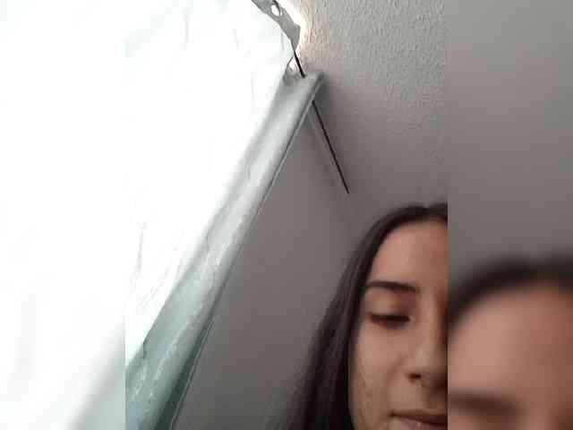 Dannali22 webcam