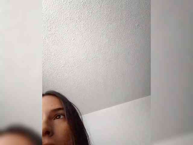 Dannali22 webcam