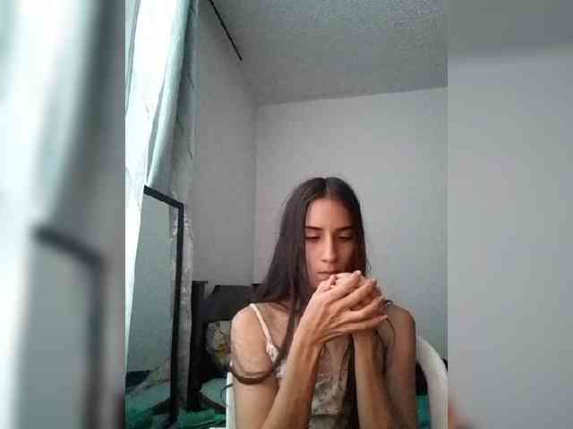 Dannali22 webcam